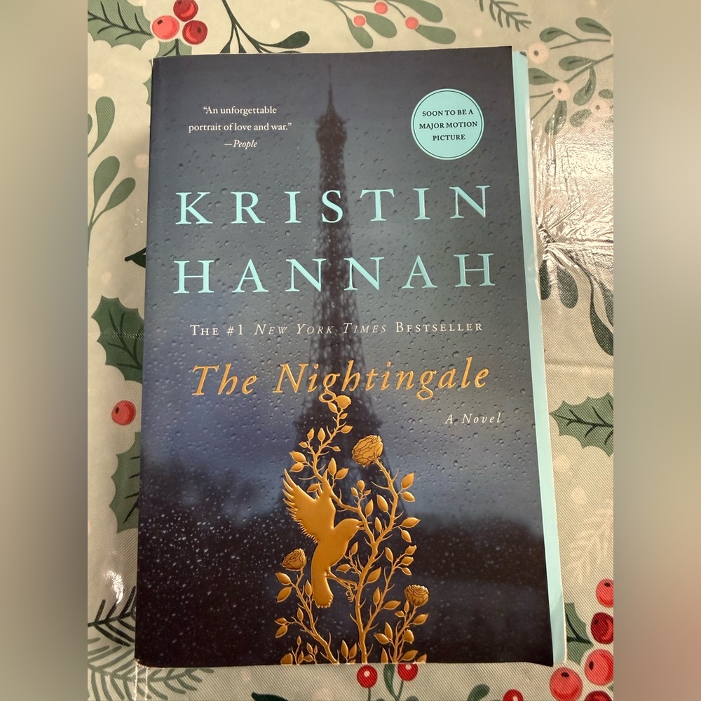 The Nightingale by Kristin Hannah Book